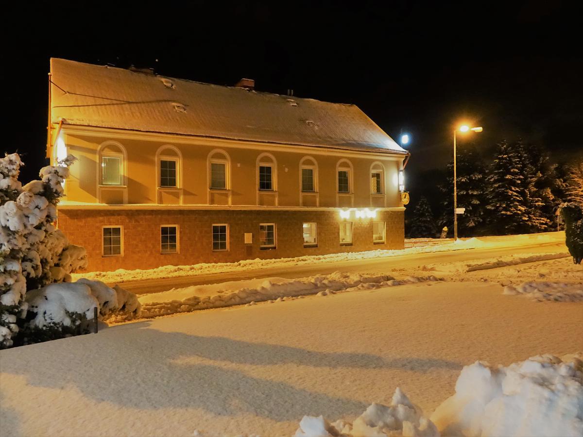Pension Zaclersky Medved Exterior foto